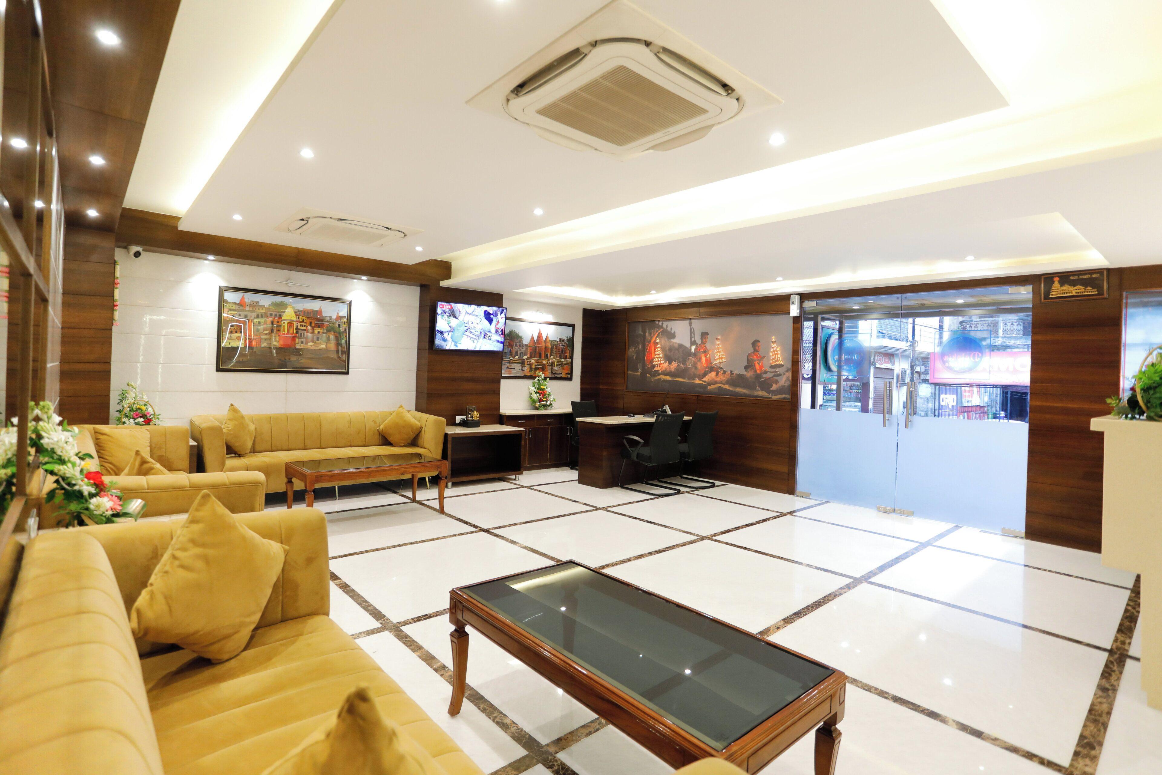 Hotel Dolphin Grand — Photos 1